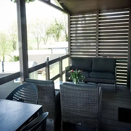 Chalet Atmospheric With Dishwasher *